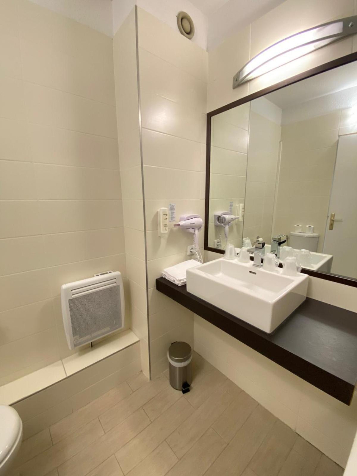 Contact Hotel Des Etats-Unis Тулуза Екстериор снимка