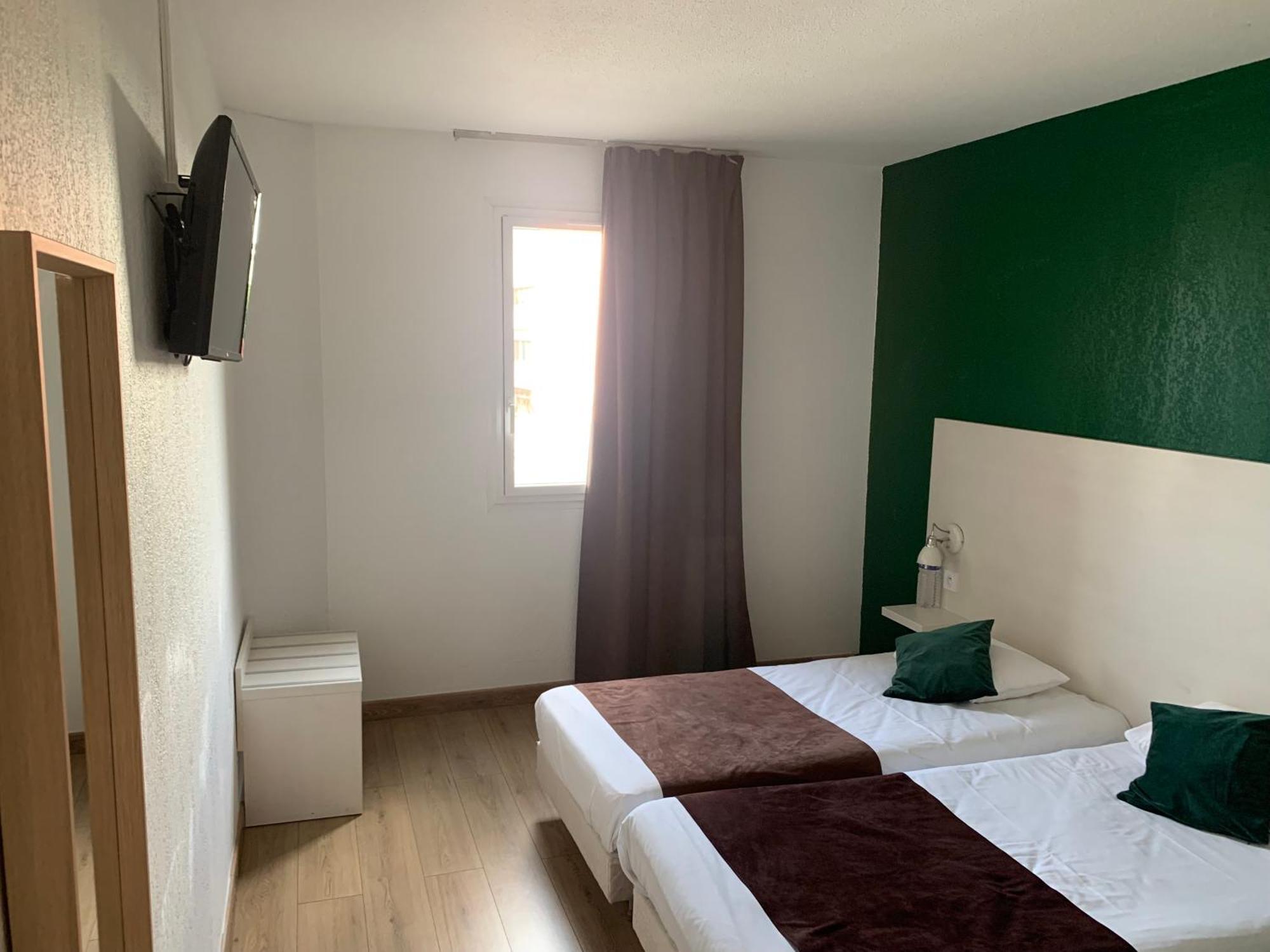 Contact Hotel Des Etats-Unis Тулуза Екстериор снимка