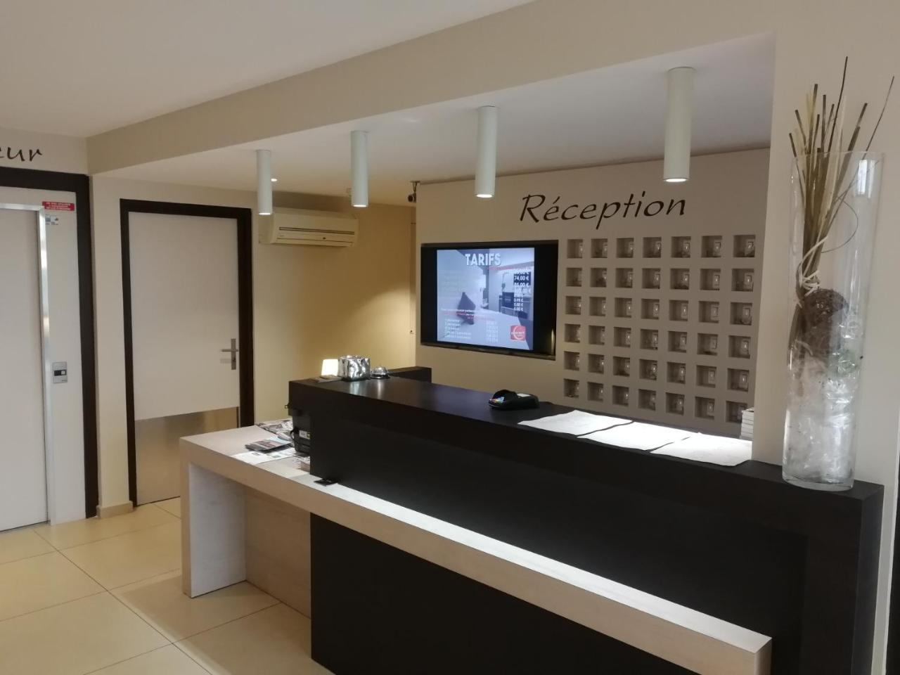 Contact Hotel Des Etats-Unis Тулуза Екстериор снимка